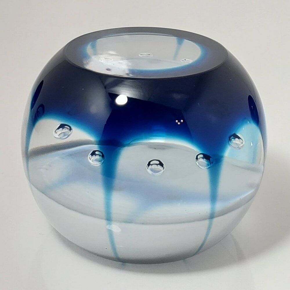 Art Glass - Caithness Paperweight – Made in Scotland